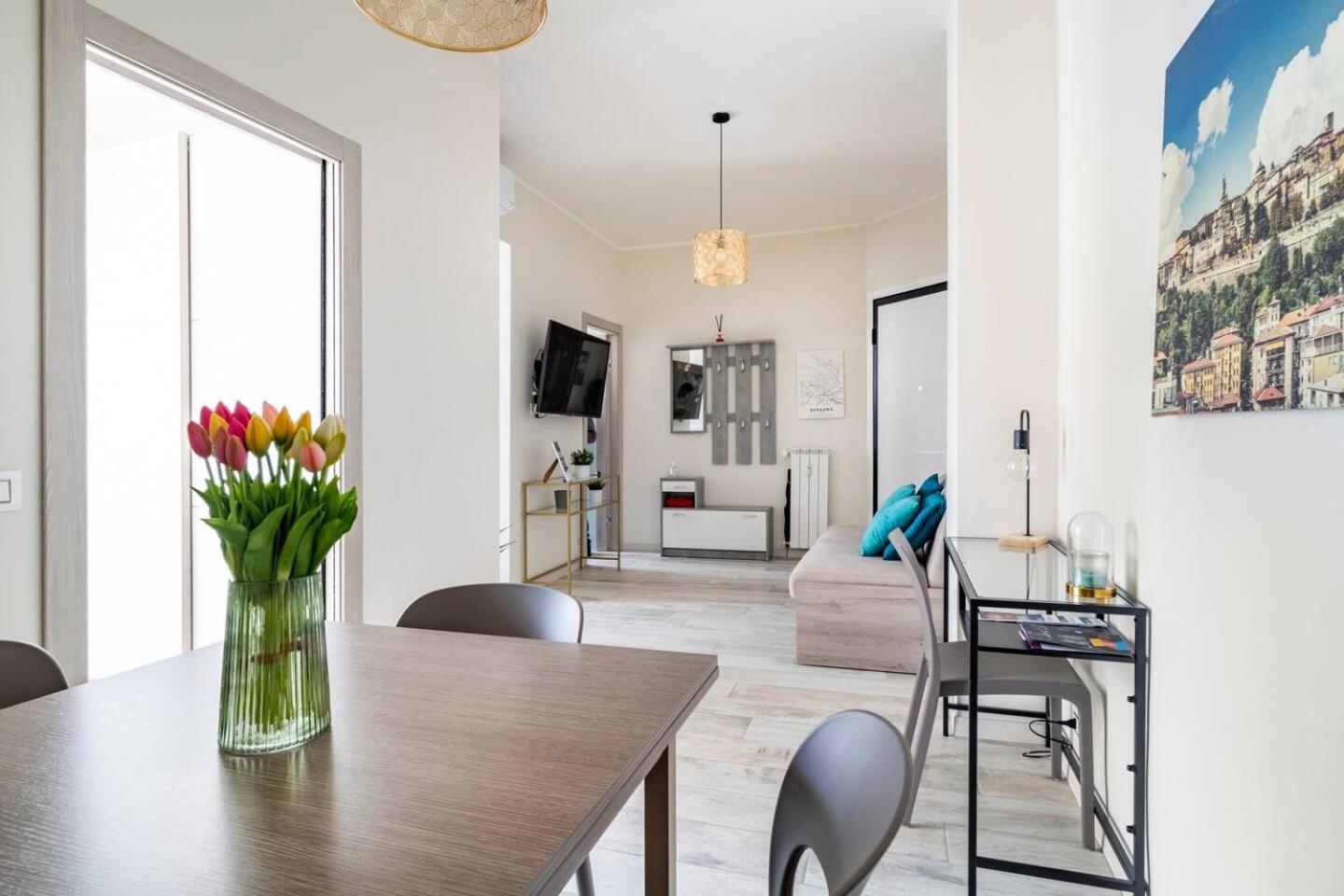 Snt Apartment - City Center Bergamo Eksteriør billede